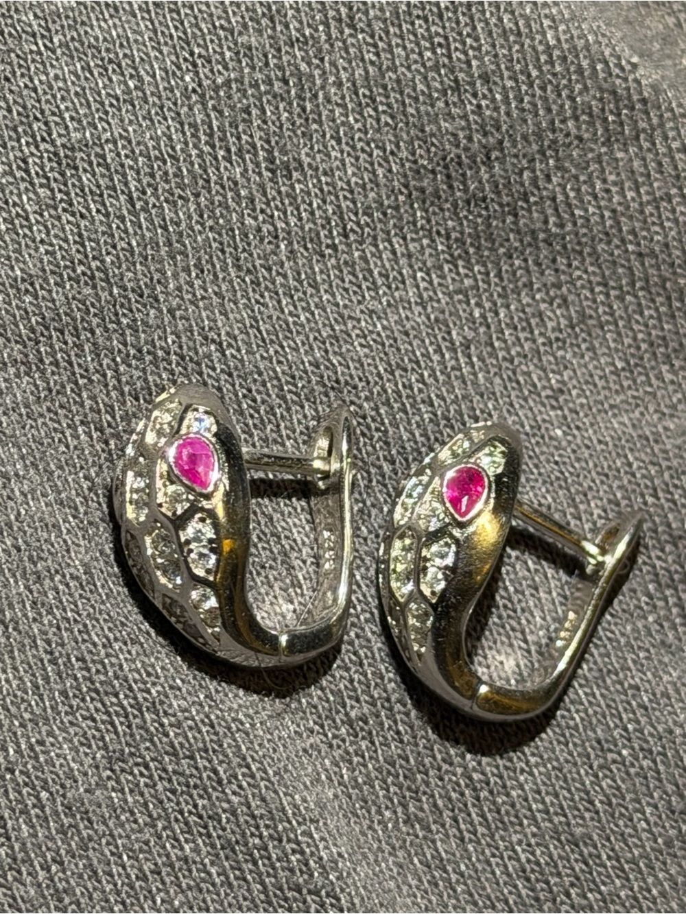 S925 silver Ruby snake earrings